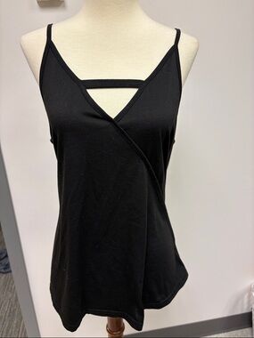 Black Strappy V-Neck Women's Tank Top